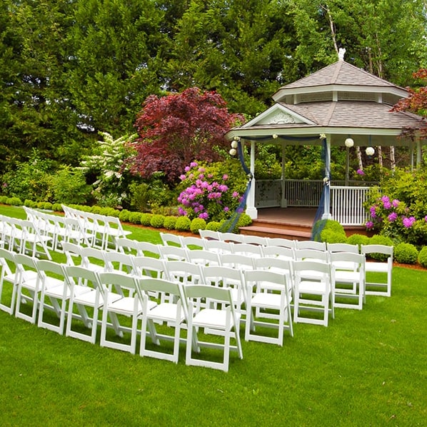 puede reservar los baños de renta para fiestas con anticipación comunicándose con nuestra empresa